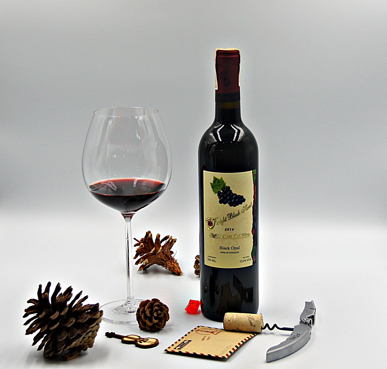 ไวน์แดงองุ่น หวานเล็กน้อย ไวน์ไทย