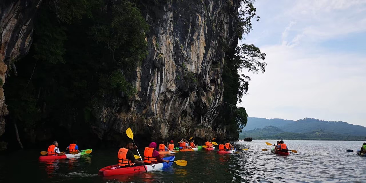 เรือคายัค 2 ที่นั่ง / 2 SEAT