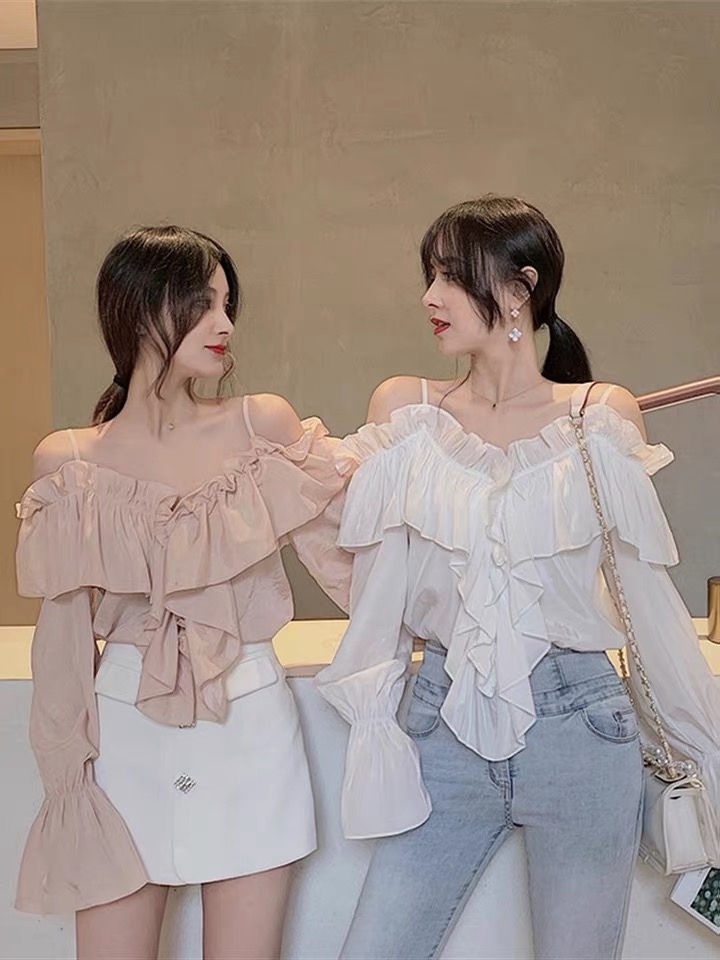 เสื้อลินินเปิดไหล่ แขนยาว Linen blouse