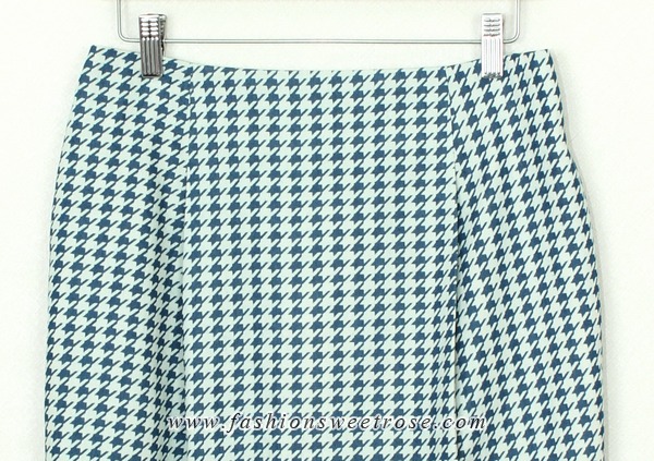SK-371 กระโปรงทรงสอบ ผ้าญี่ปุ่นลายชิโนริ ด้านหน้ากระโปรงจับจีบทวิช ดีไซน์เรียบหรู