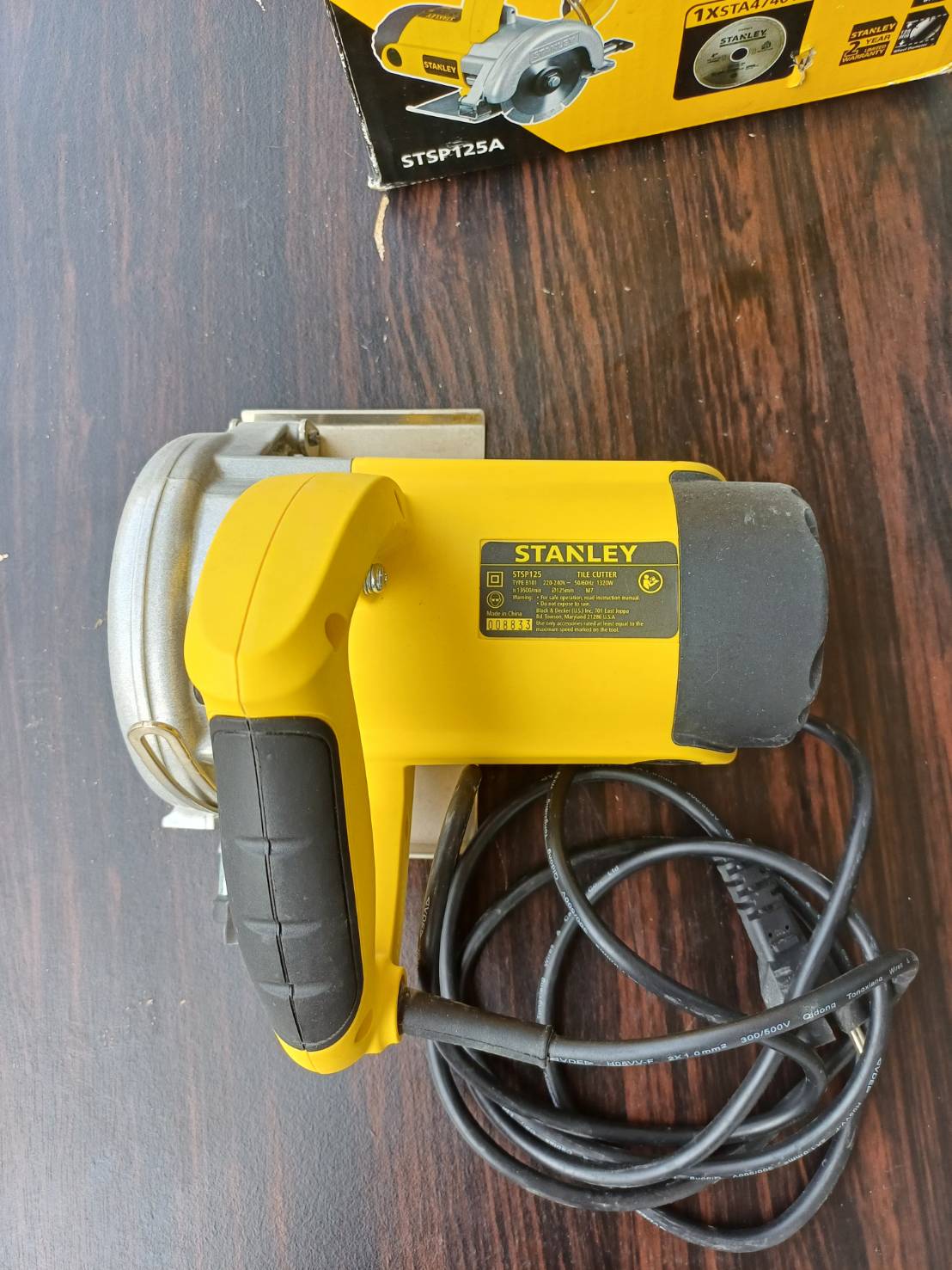 STANLEY เครื่องตัดกระเบื้อง ขนาด 4 นิ้ว (125มม.) STSP125