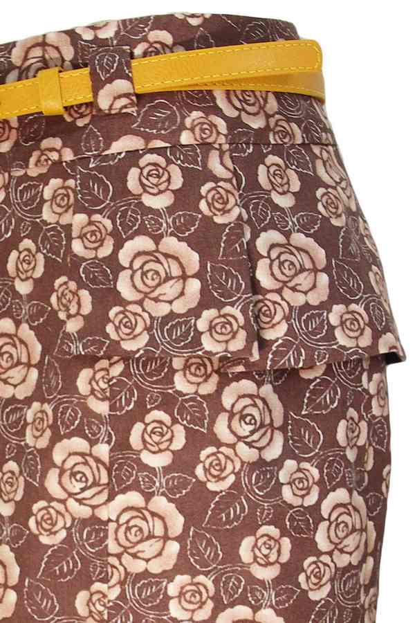 SK-064 กระโปรงทรงสอบ ผ้าคอตต้อนพิมพ์ลายกุหลาบน้ำตาล แต่งขอบเอวด้านหน้า