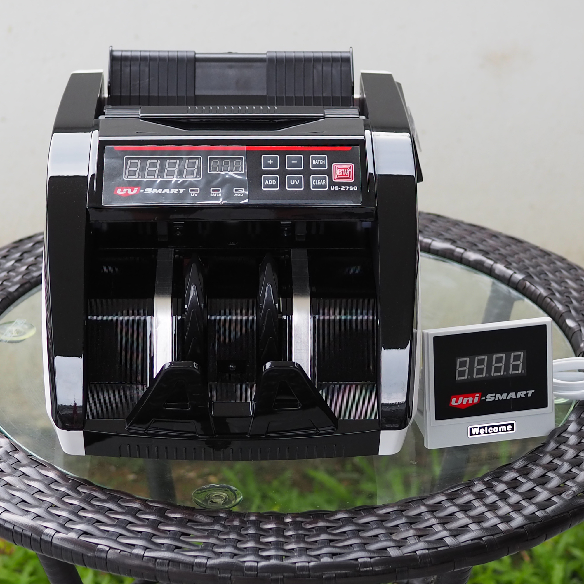 Uni-SMART เครื่องนับธนบัตร เครื่องนับเงิน เครื่องนับแบงค์ ตรวจธนบัตรปลอม US-2750