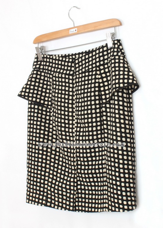 SK-415 กระโปรงแฟชั่น&ทำงาน ทรงสอบแต่งระบาย ผ้า High Twist พิมพ์ลายกราฟฟิก