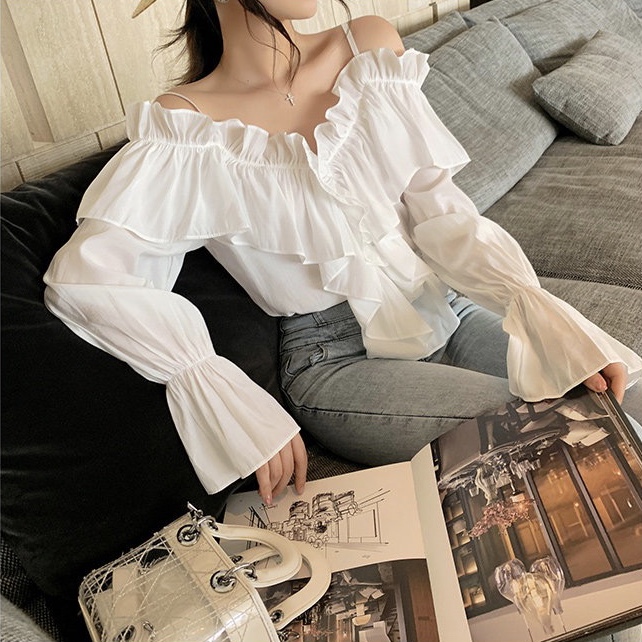 เสื้อลินินเปิดไหล่ แขนยาว Linen blouse