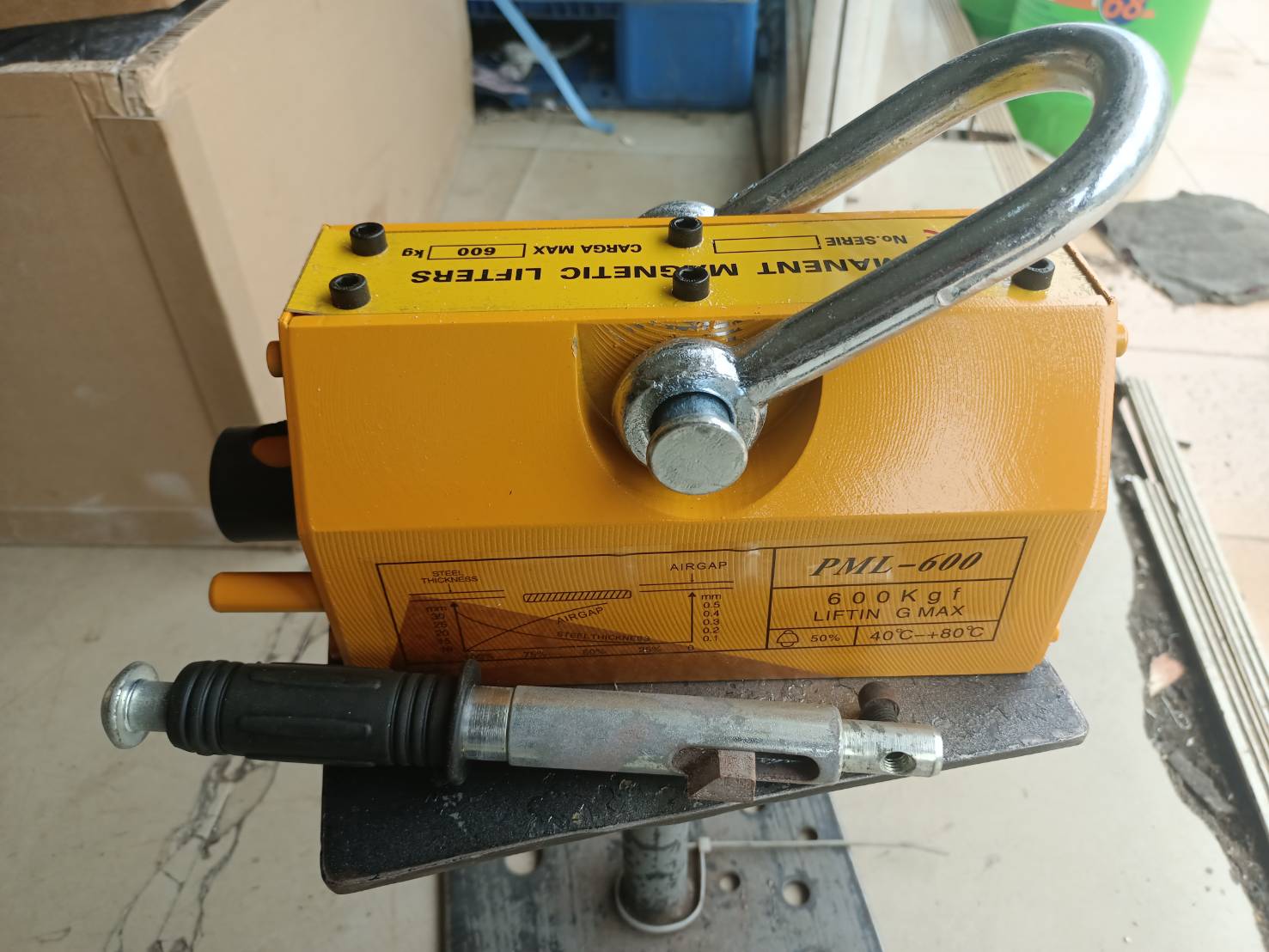 แม่เหล็กถาวร ขนาด600kg,สำหรับยกงานเหล็ก(Magnetic lifter)