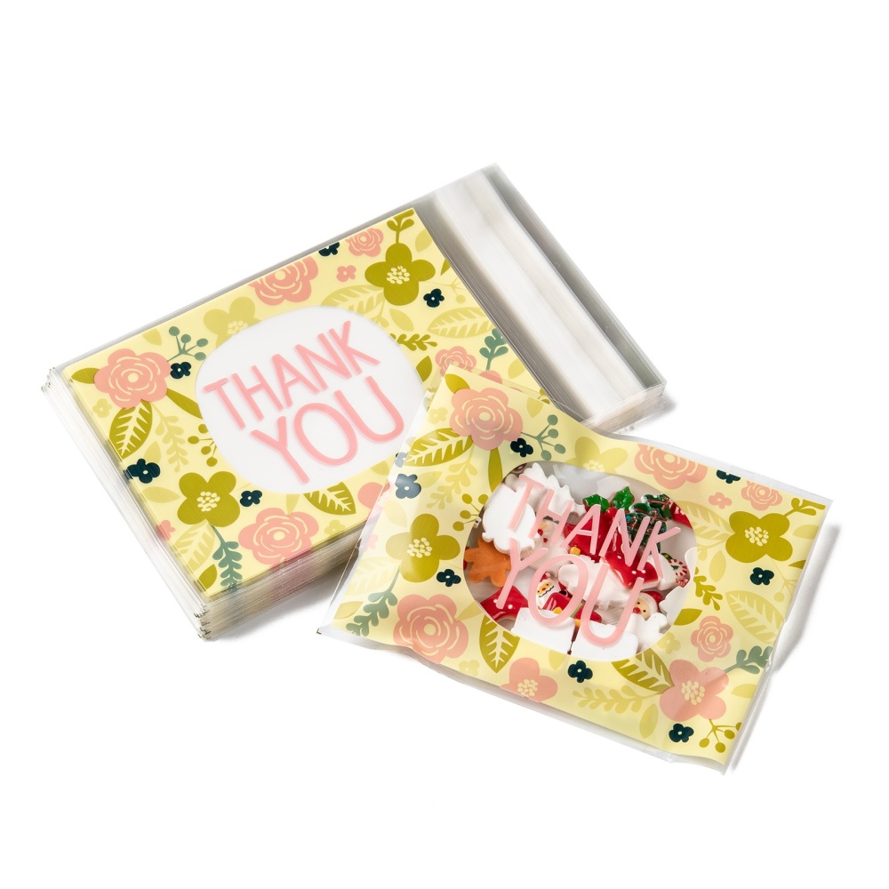 ถุงพลาสติกใสฝากาวลาย colorful สีขาว สำหรับใส่ขนม/คุกกี้/ลูกอมฯลฯ ขนาด 10x16cm (ส่วนใช้งาน 10x13cm) แพ็ค 95-100 ใบ