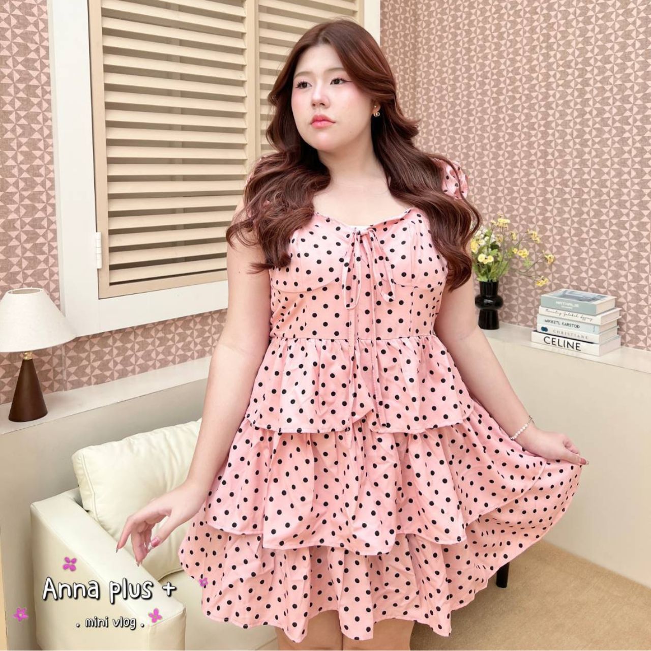 A243 เดรส สาวอวบ กระโปรงซ้อนชั้น ขาว ดำ ชมพู อก42-52