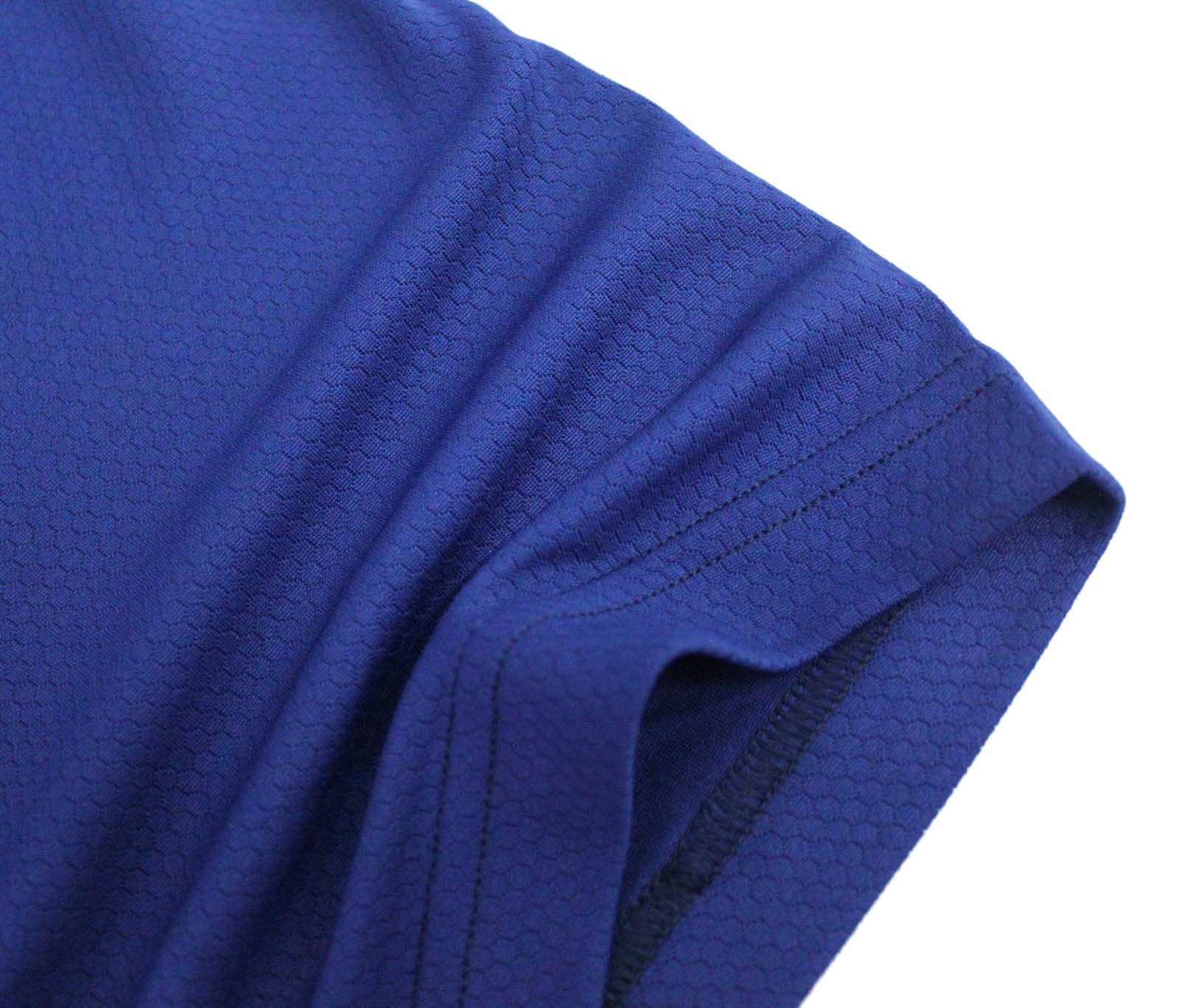 เสื้อคอกลม คอกลมไหล่สโลป ผ้าลายรังผึ้ง ไมโคร 100% สีกรม ใส่สบาย ระบายเหงื่อได้ดี