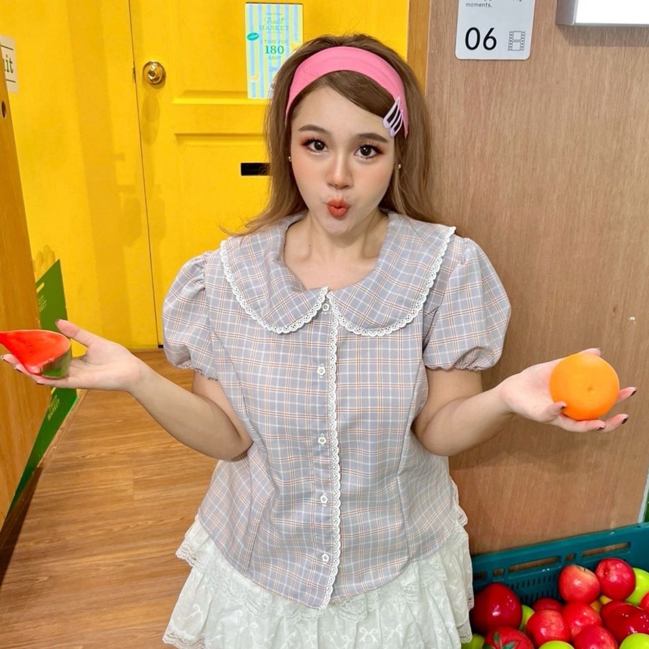 J151 เสื้อ สาวอวบ คอบัวแขนตุ๊กตา ผ้าลายสก็อต แต่งลูกไม้ที่คอและตัว โอรส ครีม เหลือง ม่วง อก 38-50 นิ้ว