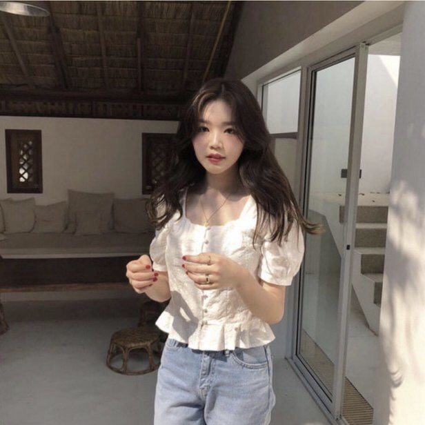 เสื้อครอปลูกไม้มินิ Linda crop