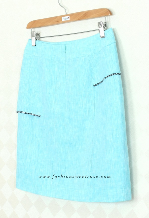 SK-313 กระโปรงทรงเอ ผ้าลินินญี่ปุ่นสีฟ้า แต่งกุ้นระบายด้วยผ้าลายสก๊อต