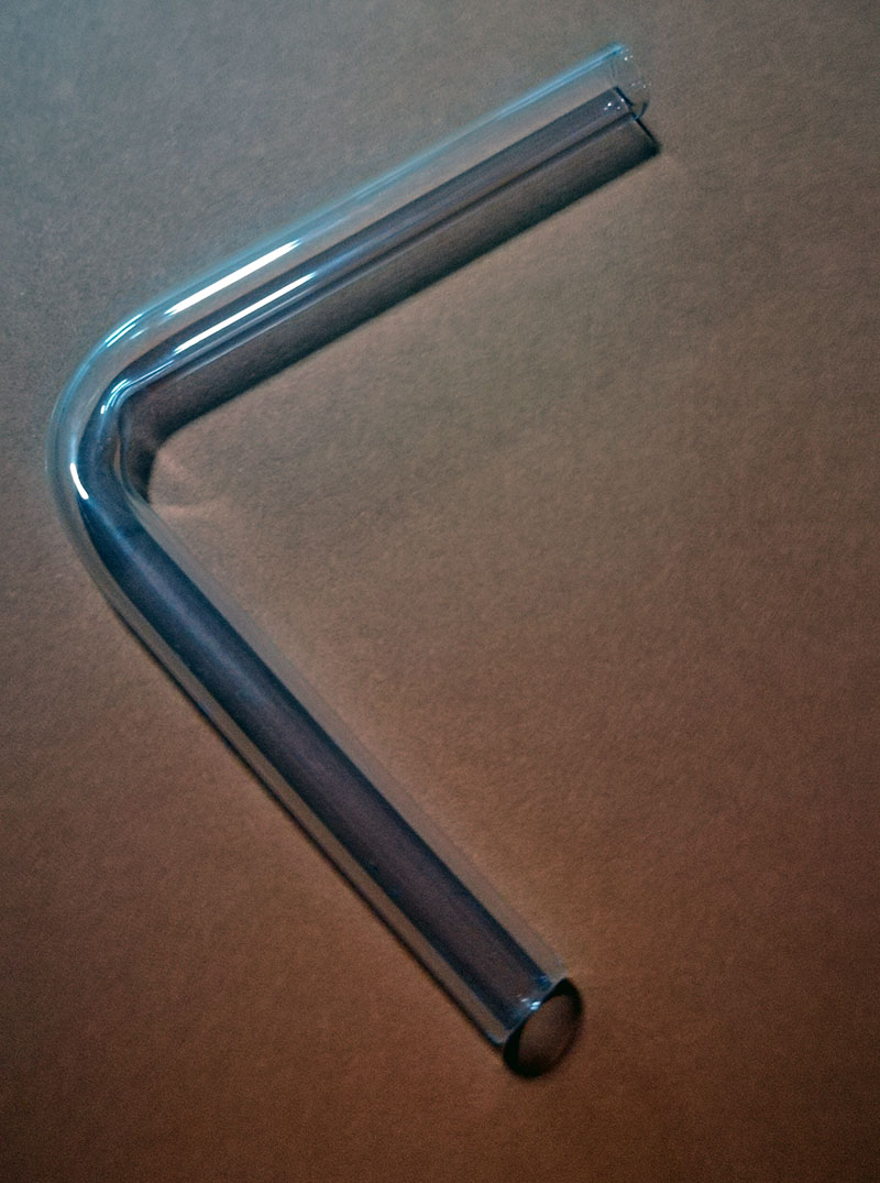 หลอดแก้วรูปตัววี ขนาด 5มม.*10 ซม.จำนวน 4 อัน