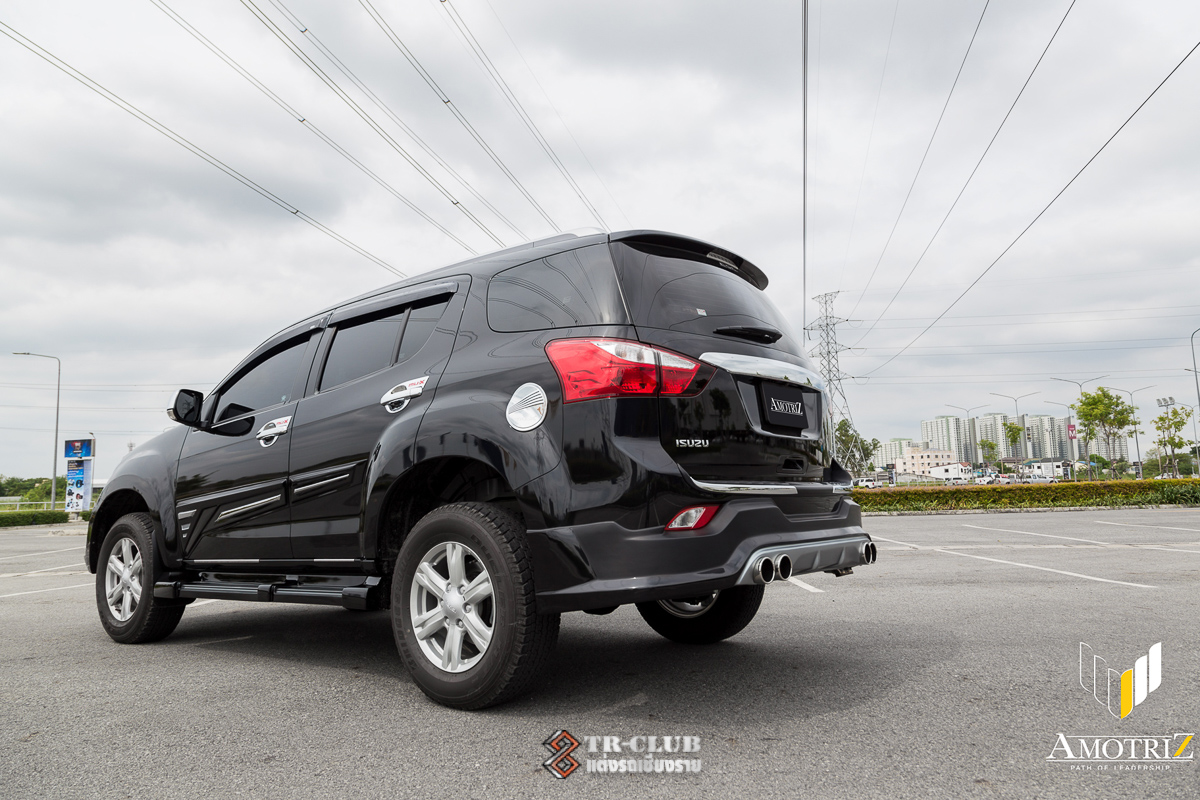 ชุดแต่งสเกิร์ตรอบคัน AMOTRIZ G1 MU-X 2012-2016