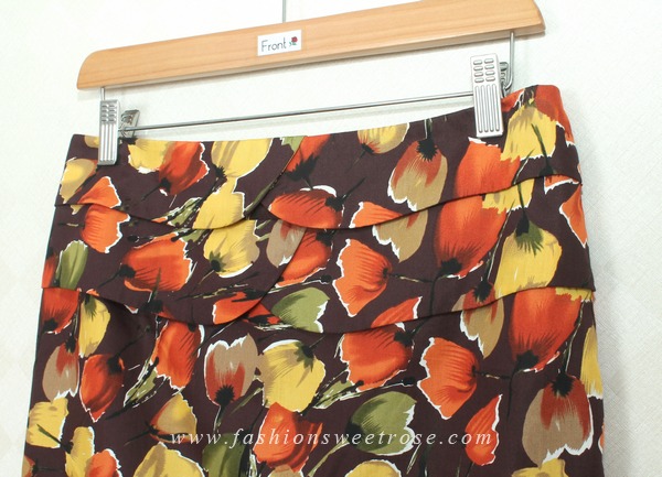 กระโปรงแฟชั่น&ทำงาน กระโปรงทรงสอบผ้าคอตต้อนพิมพ์ลายดอกทิวลิป / SK-322