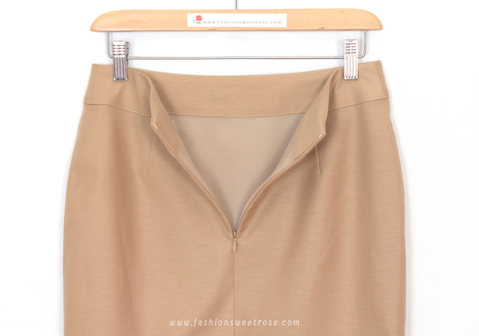 SK-490 กระโปรงทรงสอบ ผ้าคอตต้อนญี่ปุ่นเนื้อสเปนเดกสีเบจ