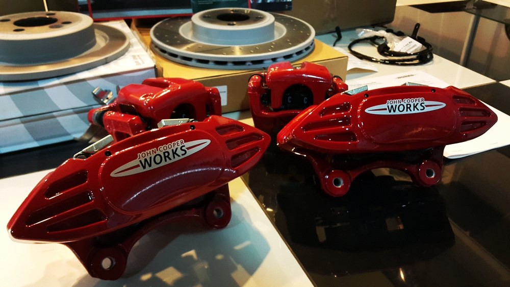 ชุดอัพเกรดเบรคหน้า/หลัง JCW สำหรับ MINI COOPER R55, R56, R57, R58, R59 (***สินค้าใหม่ แท้***)