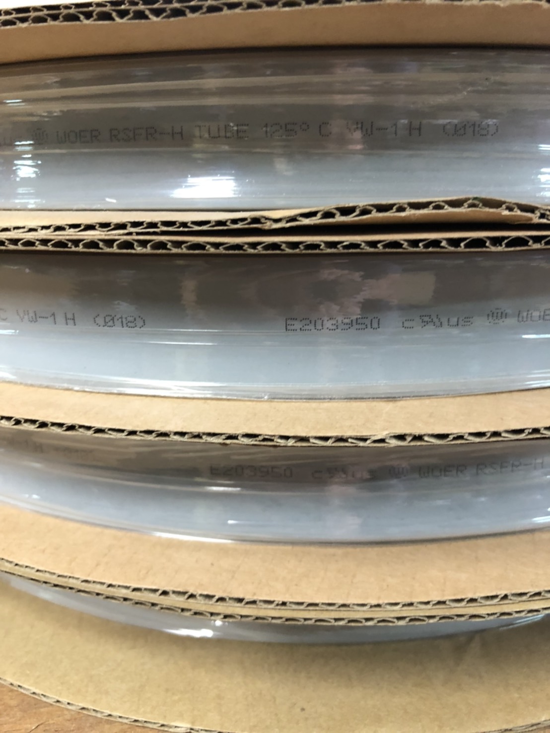 [ 3 เส้น ] HS-017 ท่อหด 17มม Ø17 mm ท่อหดสายไฟ ยาว 1เมตร/เส้น 1meter/pc ท่อหดความร้อน หุ้มสายไฟ หลายขนาด ท่อหด หดได้ 2:1 ท่อหดแบบใช้ความร้อน ท่อหดหุ้มสายไฟ E203950 WOER RSFR-H TUBE 125°C VW-1 H Heat Shrinking Heat Shrink Tube Wrap Wire Cable