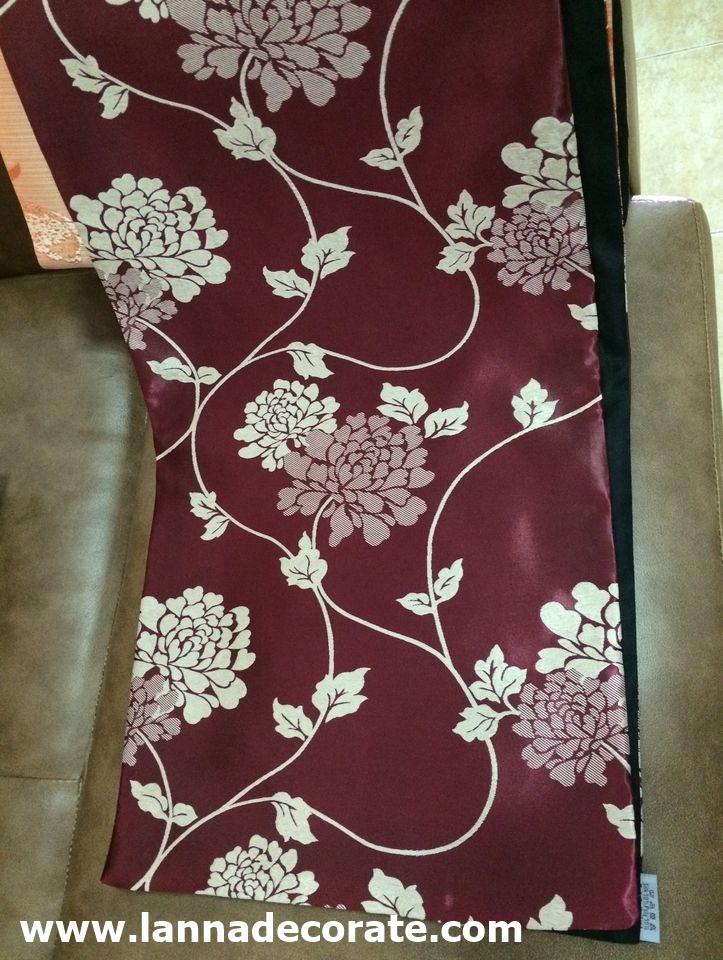 ผ้าคาดเตียงลายดอกแบบโมเดิร์น ขนาด 35*250 ซม.