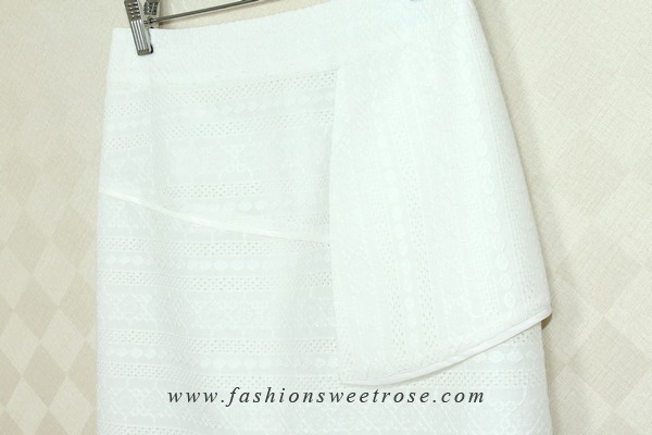 SK-358 กระโปรงทรงเอ ผ้าลูกไม้คอตต้อนญี่ปุ่นสีขาว แต่งกุ้นระบายด้วยผ้าสีขาว