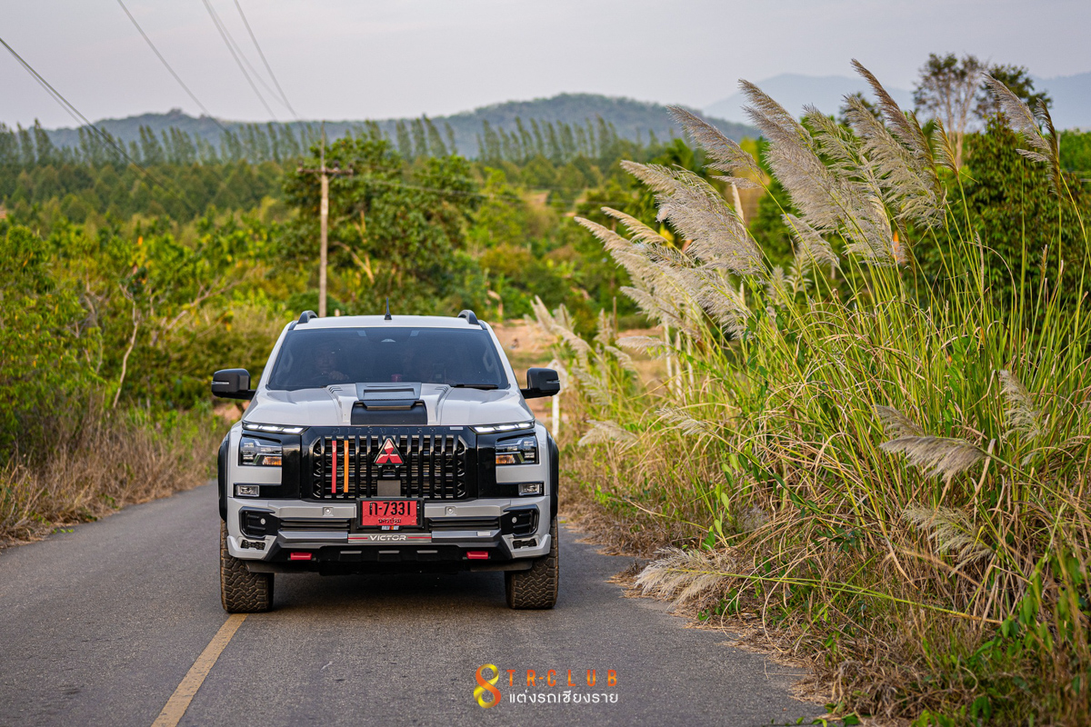 ชุดแต่ง VICTOR TRITON 2023