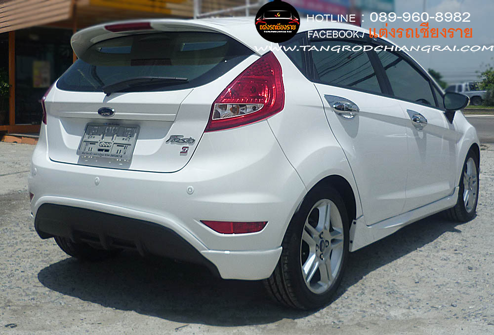 ชุดแต่งรอบคัน Euro Kits Ford Fiesta 5 ประตู