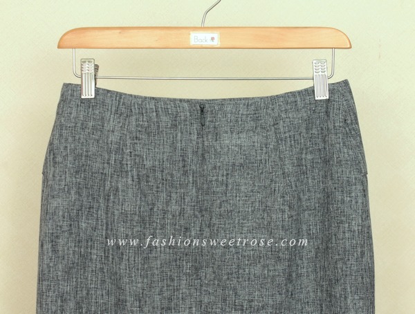 กระโปรงทรงสอบ ผ้าคอตต้อนลินินไอริสสีน้ำเงิน ด้านหน้ากระโปรงดีไซน์เรียบหรู / SK-439