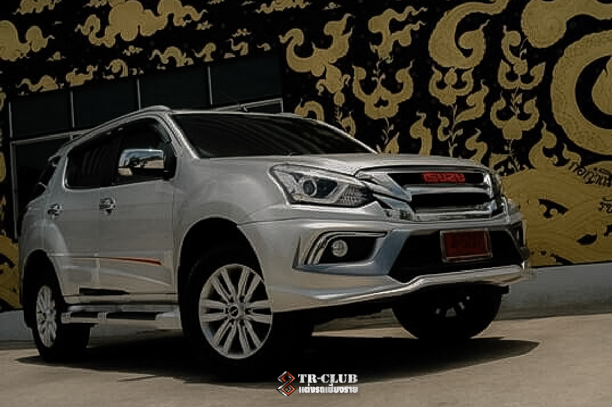 ชุดแต่งสเกิร์ตรอบคัน AMOTRIZ V2 MU-X 2017-2019