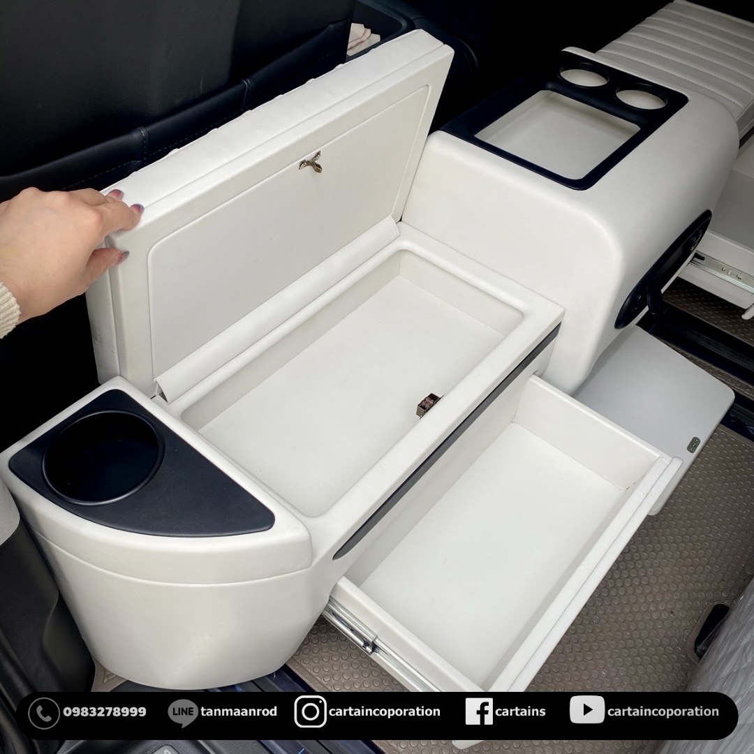 งาน สั่งทำคอนโซลให้เป็นสีเดียวกับเบาะVIPนำเข้า Hyundai staria