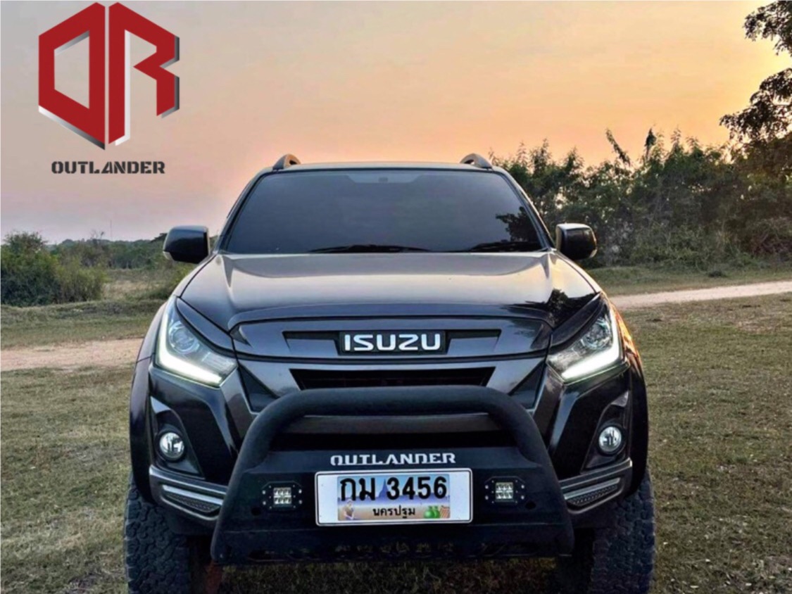 กันชนหน้าเสริมอาเมอร์ (รุ่นไฟ LED edition) Outlander