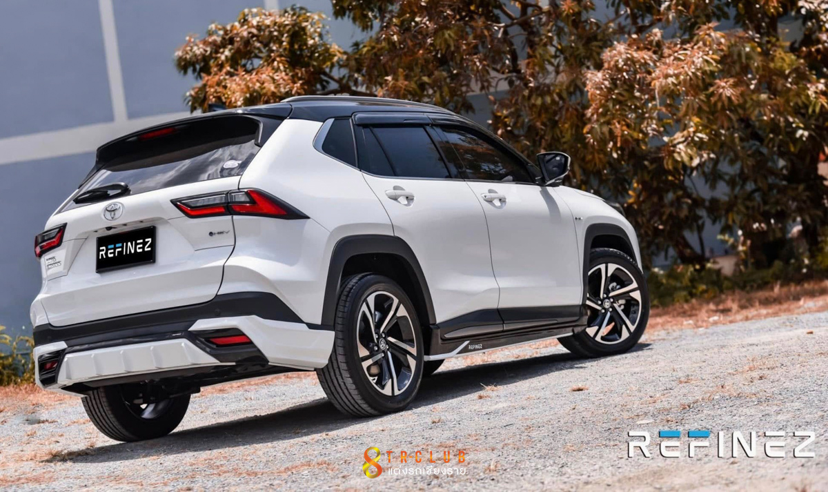 ชุดแต่งสเกิร์ตรอบคัน REFINEZ : YARIS CROSS 2023