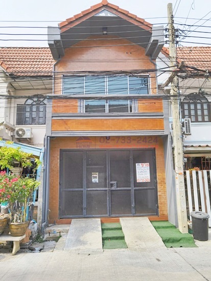 ขายทาวน์เฮ้าส์ 2 ชั้น 18 ตร.ว. ซอยคู้บอน 52 บางเขน ใกล้สวนสยาม - 05531
