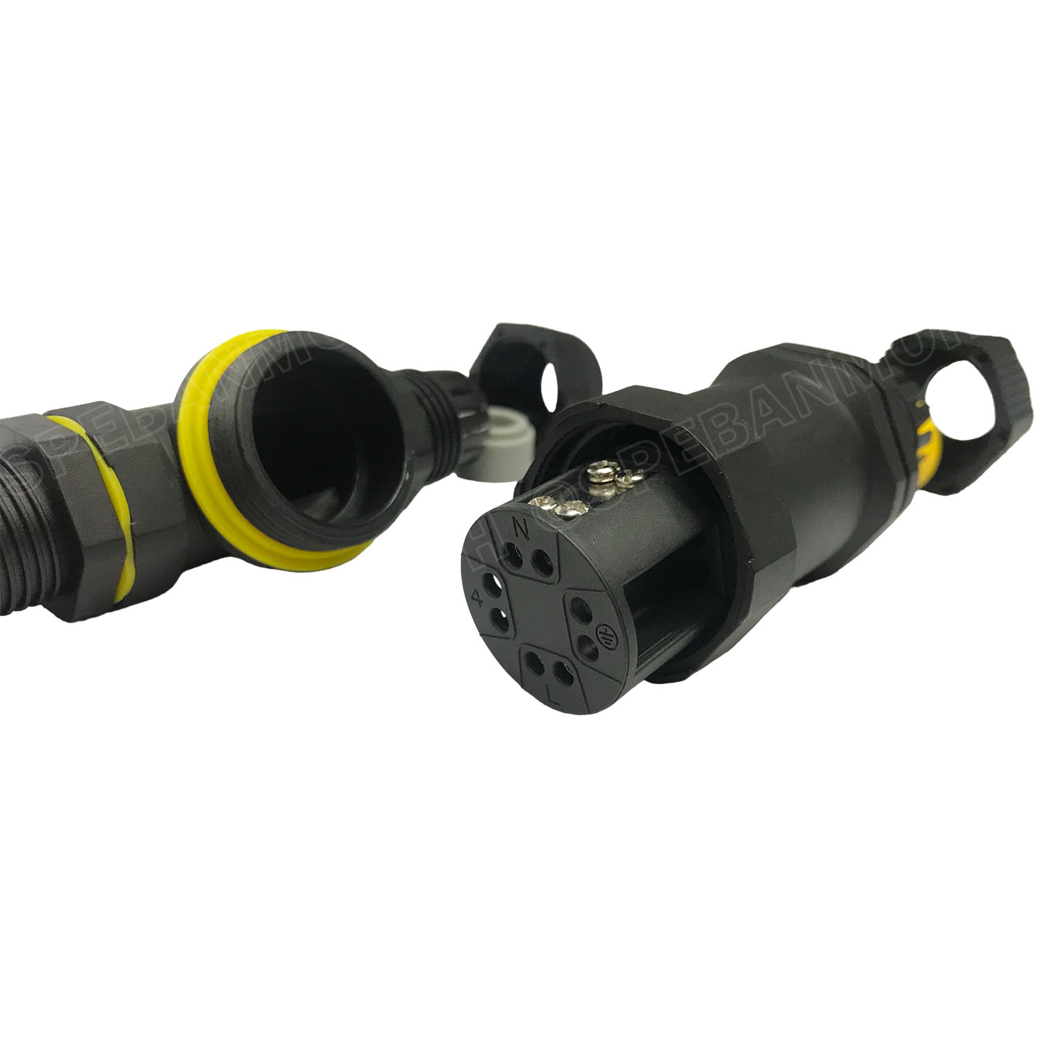 [ 1 ชิ้น ] PGT3-01-02 คอนเน็คเตอร์ กันน้ำ 2P 2x1.5 mm2 10A 250V 3ทาง IP68 Waterproof Connector 3 Way ขั้วต่อสายไฟกันน้ำ ข้อต่อกันน้ำ ขันน็อต ขั้วกันน้ำแบบ T Connector Aviation Plug IP68 ปลั๊กกันน้ำ ข้อต่อกันน้ำ ต่อกลาง ชุดต่อสายไฟ IP 68 กันน้ำ กันฝุ่น