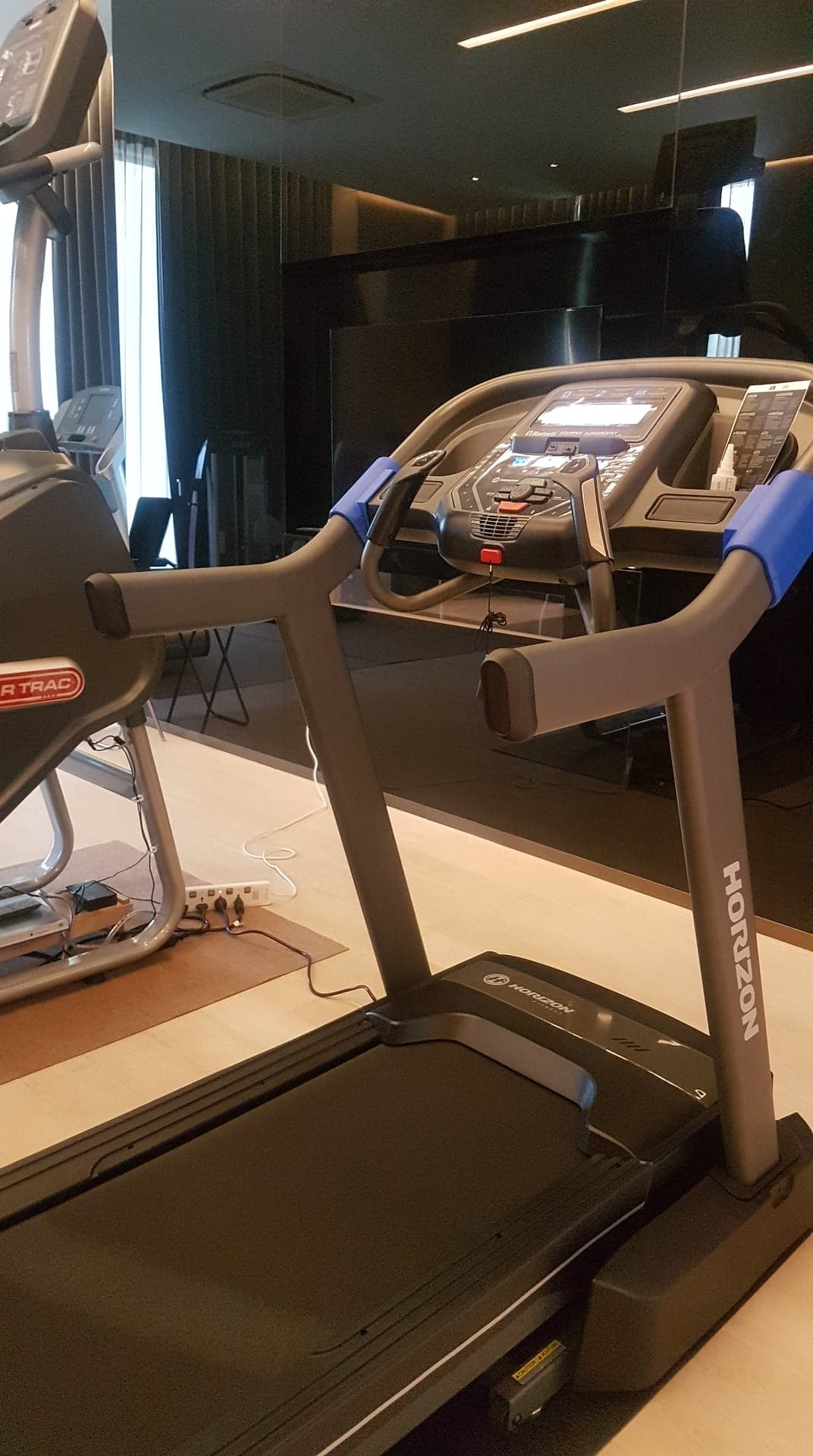 ลู่วิ่งไฟฟ้า Horizon 7.0AT USA