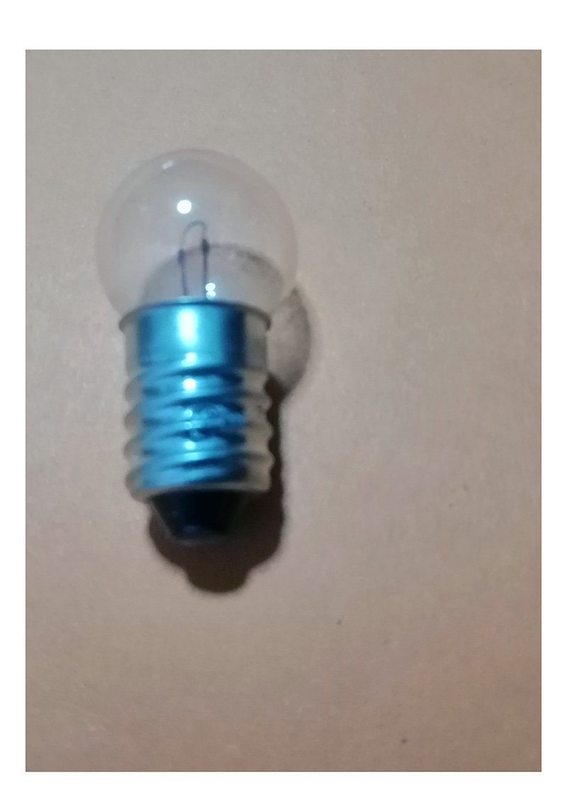 หลอดไฟขนาด 2.5 V.