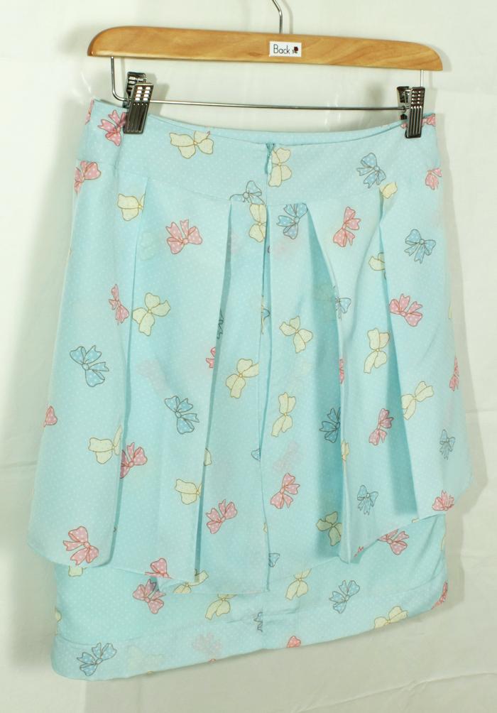 SK-176 กระโปรงแฟชั่น&ทำงาน ผ้าหางกระรอกพิมพ์ลายโบว์สีฟ้า มีโบว์ซ้อนกัน 2 ชั้น