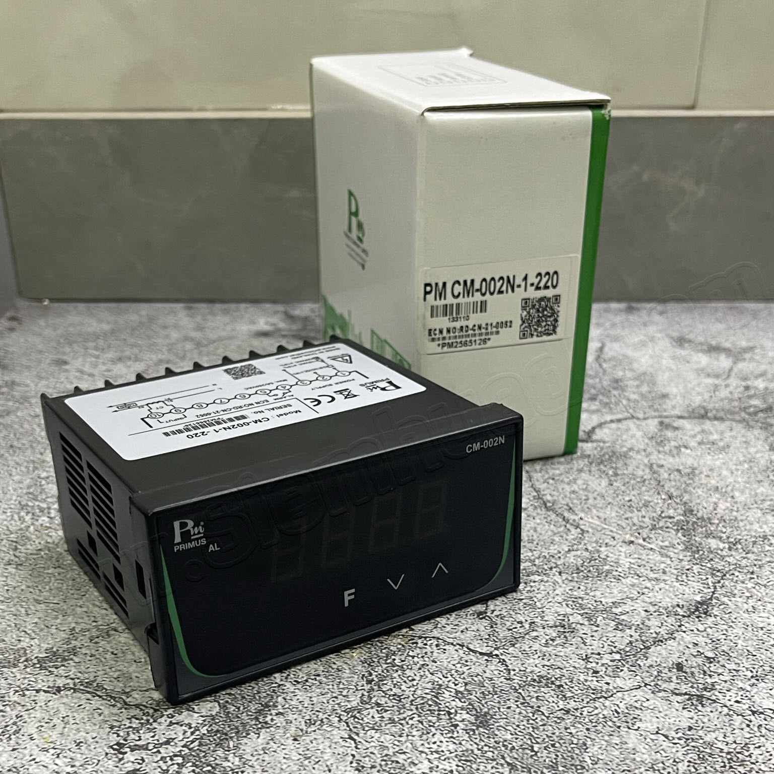 ดิจิตอล แอมมิเตอร์ DIGITAL AMP. METER (TRUE RMS.) (PRIMUS) รุ่น CM-002N, DCM-002N // ย่านการวัด 0 - 5 A (Direct), 0 - 9999 A (With CT 5A), ย่านการวัด 0 - 75 mVDC / 0 - 150 mVDC สำหรับ Shunt เพื่อวัดไฟฟ้ากระแสตรง (DC)