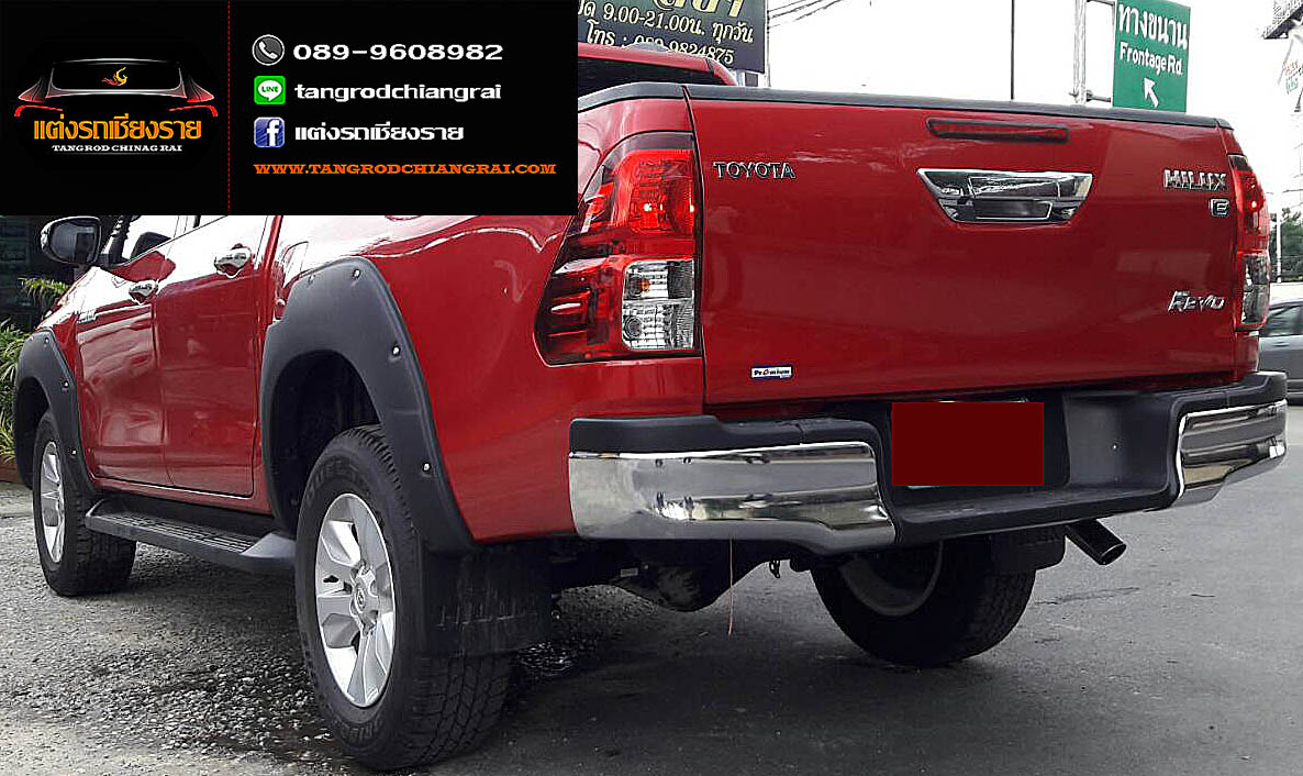 คิ้วล้อ V2 มีน๊อตแสตนเลส (6 ชิ้น) REVO