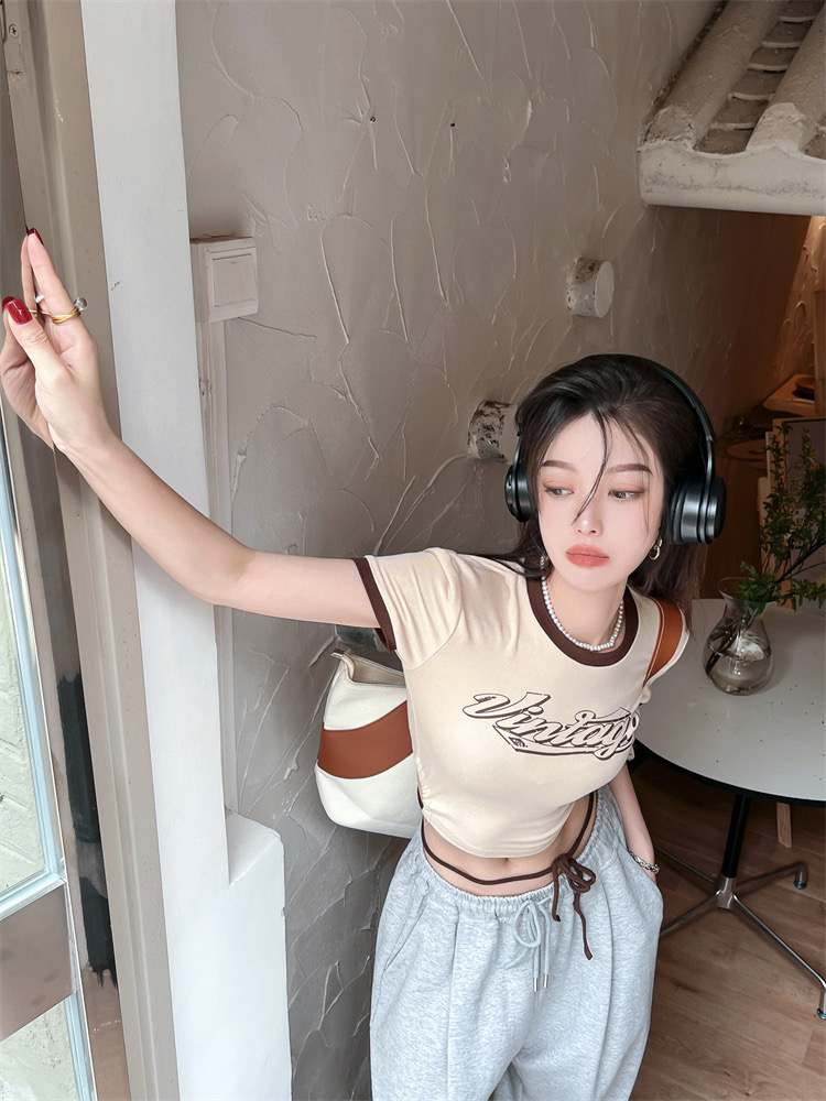 IU crop tee เสื้อยืดสายฝอผูกเอว