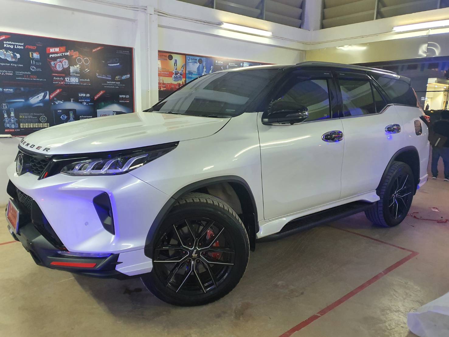 ชุดแต่งรอบคัน VAZOOMA-XT FORTUNER LEGENDER 2020