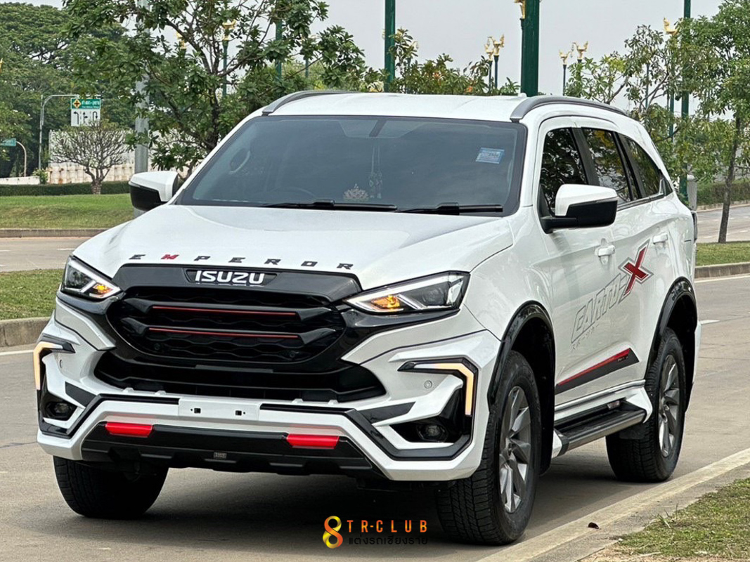 ชุดแต่งสเกิร์ตรอบคัน Emperor VII สำหรับ Mu-X 2021