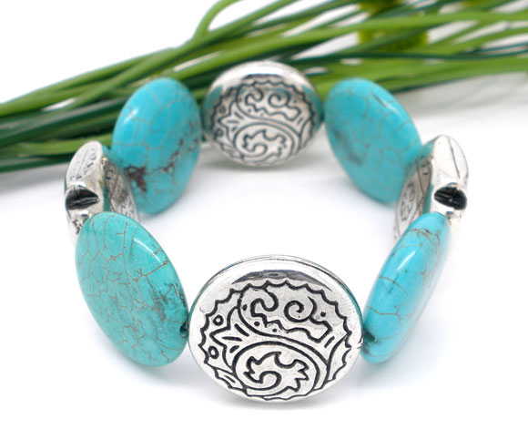 สร้อยข้อมือทำมือยางยืด Turquoise สังเคราะห์ขนาด 16 ซม. 1 เส้น