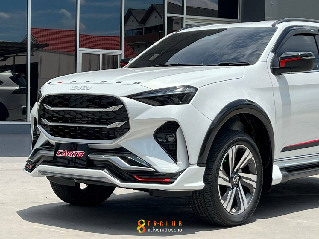 ชุดแต่งสเกิร์ตรอบคัน Emperor M II (Active, Altimate Elegant) MU-X 2025