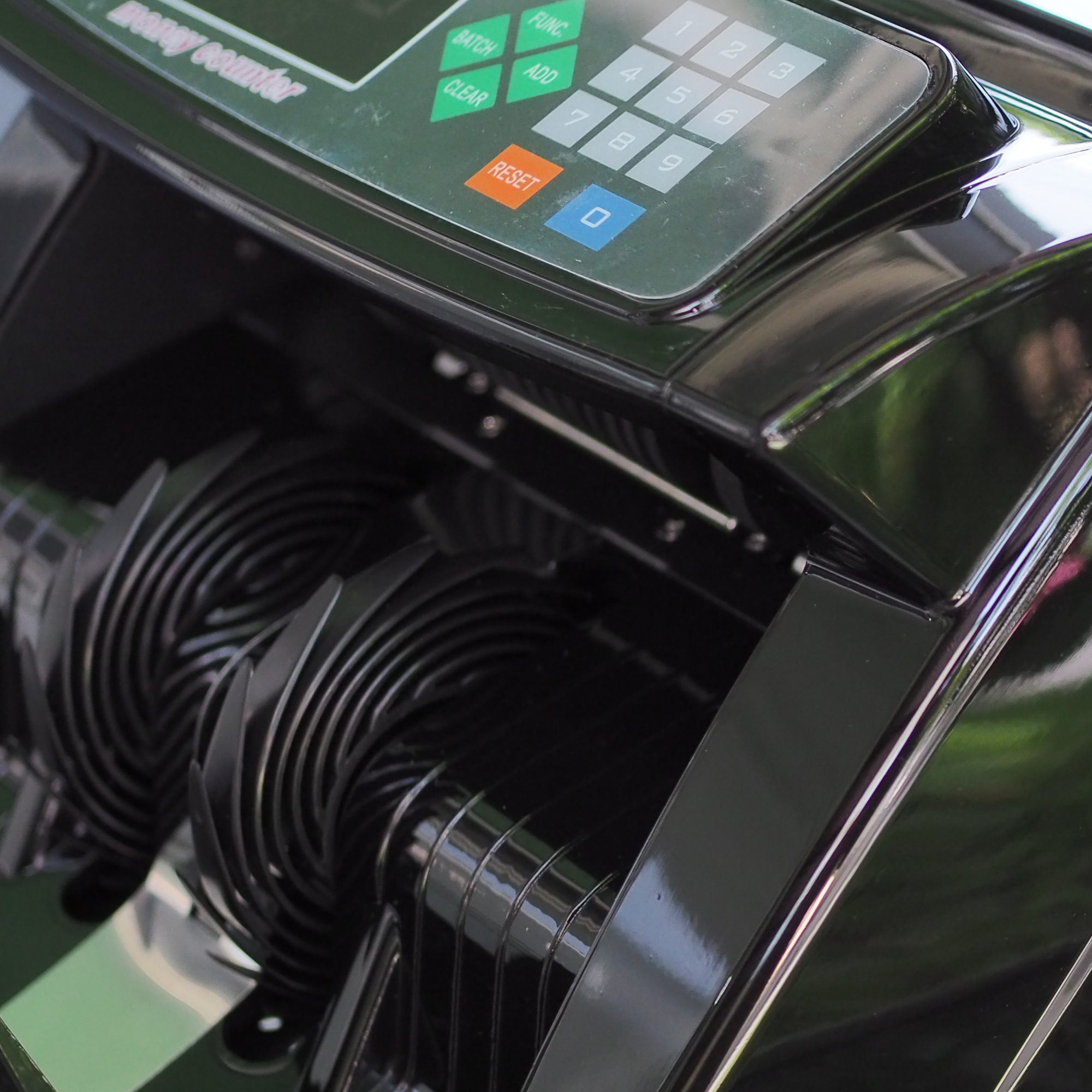 เครื่องนับธนบัตร เครื่องนับเงิน เครื่องนับแบงค์ ตรวจธนบัตรปลอม PHET WT-689