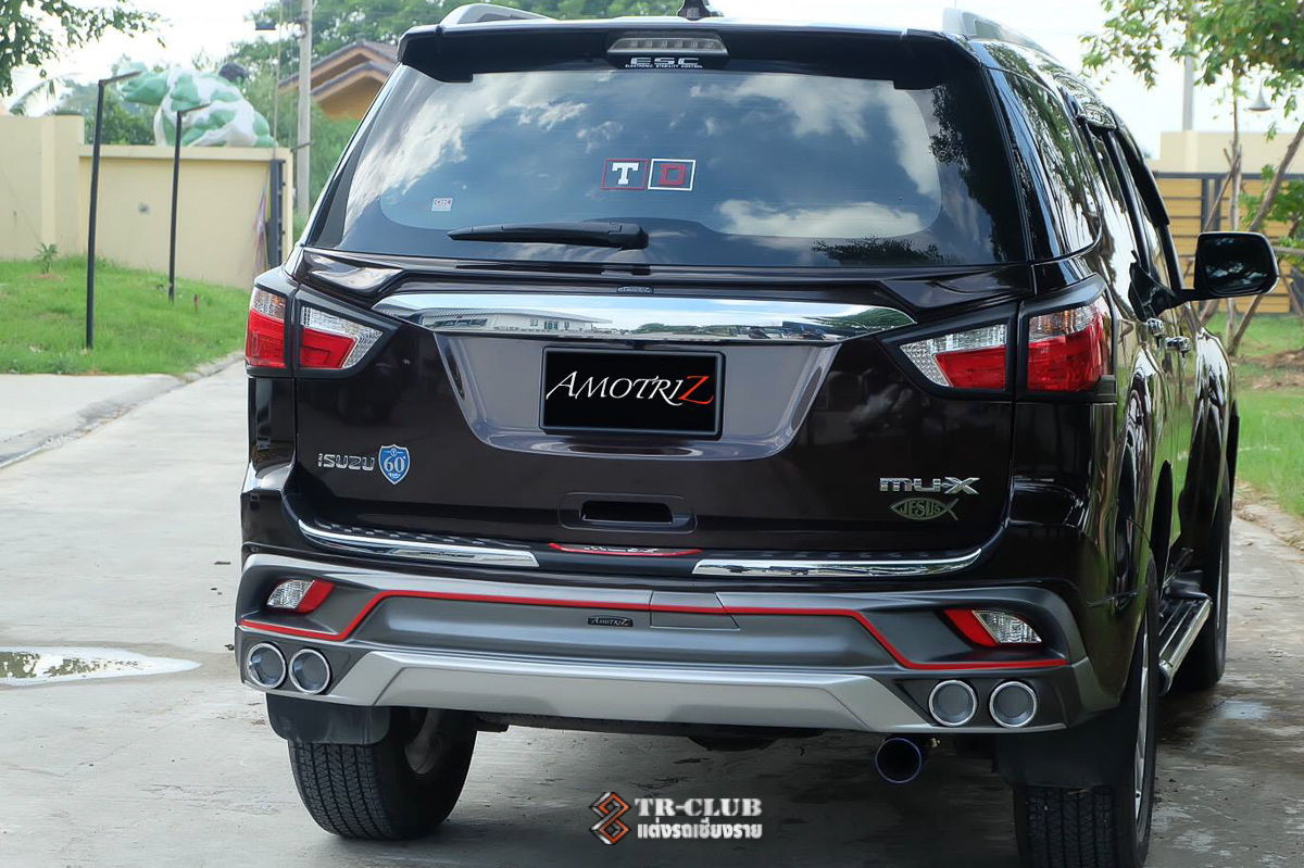 ชุดแต่งสเกิร์ตรอบคัน AMOTRIZ V2 MU-X 2017-2019