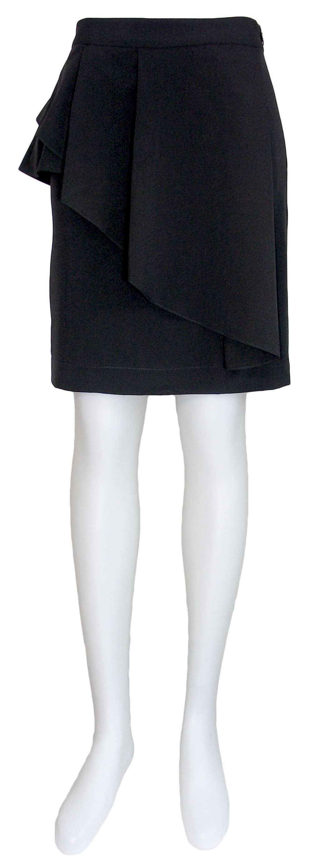 SK-076 กระโปรงทรงสอบ ผ้าไหมอิตาลีสีดำ แต่งระบายไล่ระดับ ลายผ้าสวยค่ะ