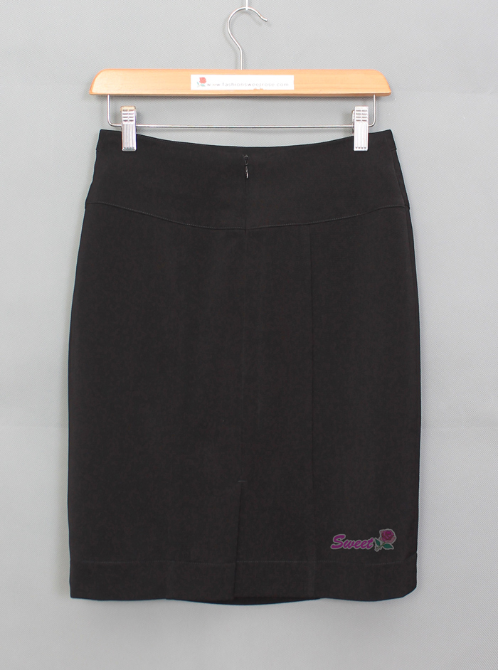 SK-501 กระโปรงทรงสอบ ผ้า Micro สีดำ