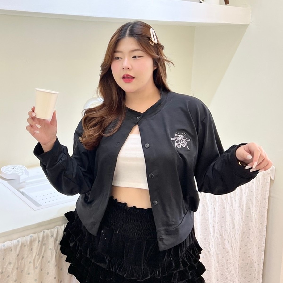 J052 เสื้อแขนยาว ผ้ายืดได้เยอะ หน้าผ้า52นิ้ว