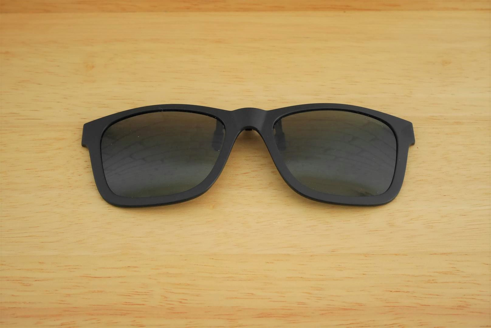 คลิปออนกันแดด Clipsster รุ่น Wayster O Signature Edition กรอบดำเลนส์เทาเขียว