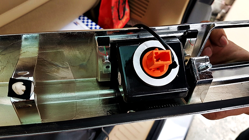 HYUNDAI H-1 ELITE 2016 [ จอแท้ตรงรุ่น + กล้องหลังแท้ + จอเพดาน + ดิจิตอลทีวี ] {ฉ3760}